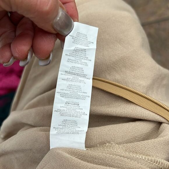 Nasty Gal Khaki Beige Pants Romper Scoop Neck Sleeveless Wide Leg Cut Out Back - Picture 16 of 17